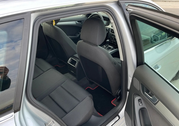 Audi A4 cena 32900 przebieg: 112000, rok produkcji 2010 z Nidzica małe 407